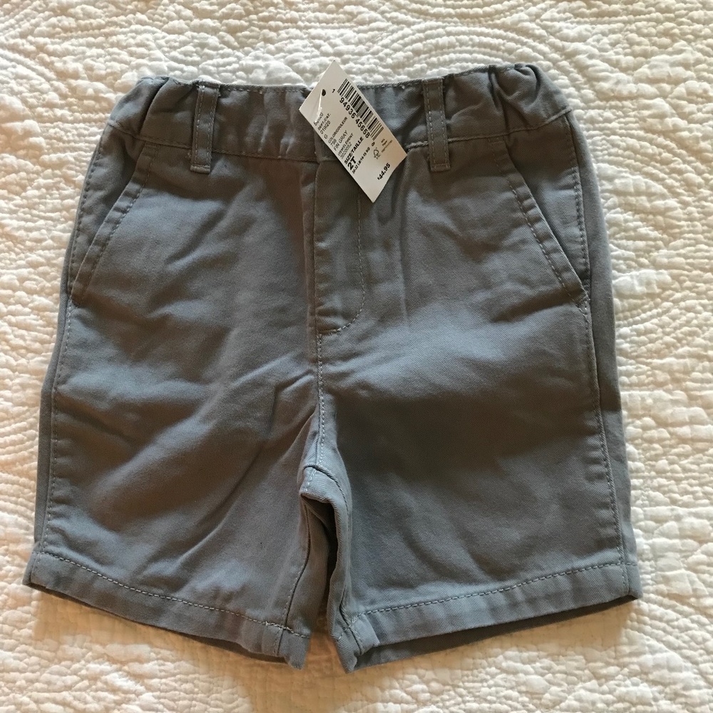 Brand new casual boys shorts 2t